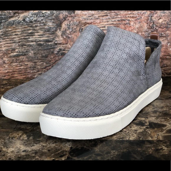 NEW Dr. Scholl's Women's No Worries Booties - Picture 3 of 8